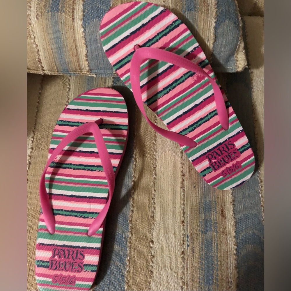 Paris Blues Striped Flip Flops Size 5/6